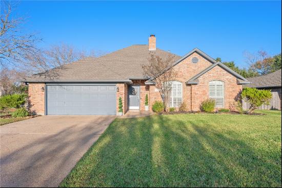 3901 Hawk Owl Cove, College Station TX 77845