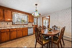 196 Ridge Crest Circle, Wethersfield CT 06109