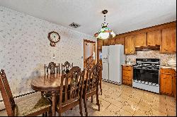 196 Ridge Crest Circle, Wethersfield CT 06109