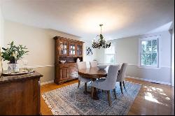 3 Kalen Cir, Milford MA 01757