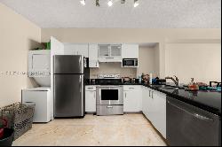 5099 NW 7th St Unit 805, Miami FL 33126