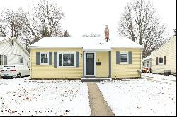 910 N Hickory Street, Owosso MI 48867