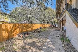 2411 S 5th St Unit 4, Austin TX 78704