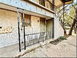 2411 S 5th St Unit 1, Austin TX 78704