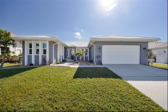 525 Madrid Boulevard, Punta Gorda FL 33950