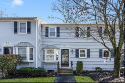 605 Woodhaven Court,Cranston, RI, 02920