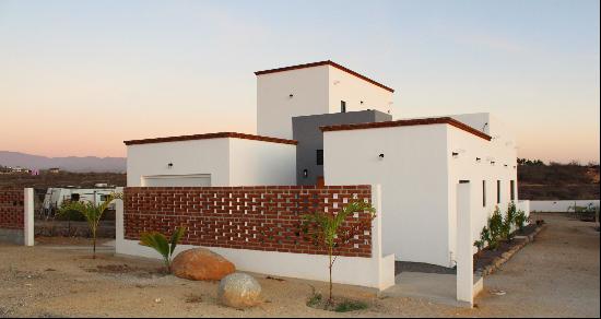 Todos Santos Residential