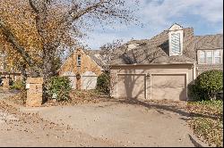 607 Aberdeen Road, Edmond, OK 73025