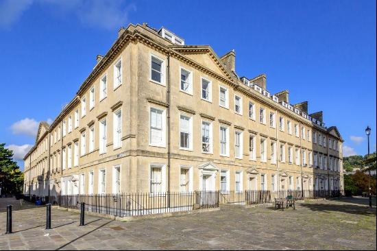 Royston House is a collection of thirteen luxury apartments located in the centre of Bath.