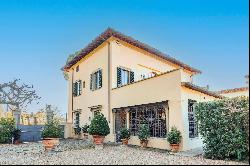 Splendid villa with pool on the Fiesole hill