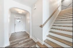 Gorgeous Townhome in Highly Sought-after School Zone