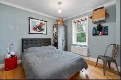 Mountview Road, Claygate, Esher, Surrey, KT10 0UB