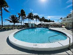 2899 Collins Ave Unit 550, Miami Beach FL 33140