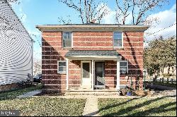 450 W Walnut Street, Hanover PA 17331