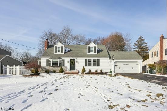 33 Highfield Ln, Cedar Grove Twp. NJ 07009