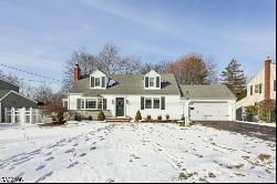 33 Highfield Ln, Cedar Grove Twp. NJ 07009