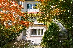 Enchanting Art Nouveau townhouse from 1912 with charming south-facing garden