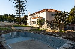 Luxury Manor House in Estoril