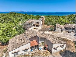 Large Mallorca Finca with sea view in secluded location with beach access