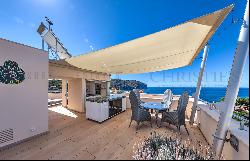 Luxury penthouse in Camp de Mar with sea view within walking distance to the beach and go