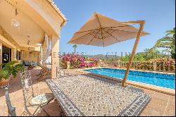 Charming Mediterranean villa in walking distance to the village