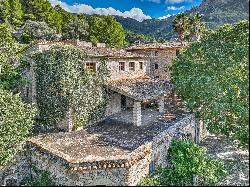 Charming traditional stone finca in Estellencs