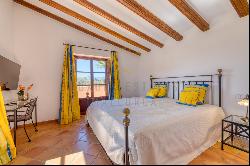 Magnificent finca with olive grove in Calvia