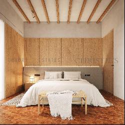 17th-Century Townhouse with Boutique Hotel Project in Mallorca