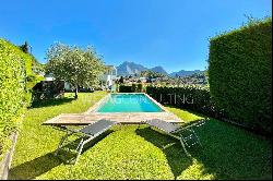 Pool, garden & lake view: modern villa in Lugano-Breganzona for sale