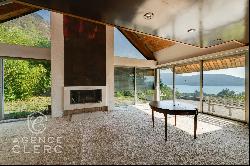 Annecy le Vieux, designer home with  superb lake view