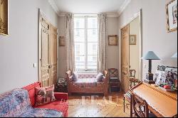 Sale - Apartment Paris 7th