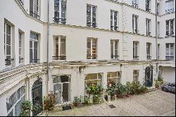 Sale - Apartment Paris 7th