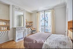 Paris 7th district - Croix Rouge - Bon Marché - Beautiful family apartment, quiet with gr