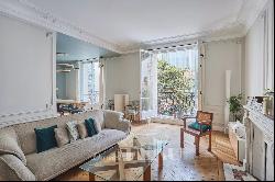 Paris 7th district - Croix Rouge - Bon Marché - Beautiful family apartment, quiet with gr