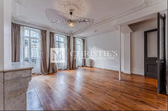 Bordeaux Jardin Public - Beautiful 133sqm apartment, with cellar and parking space