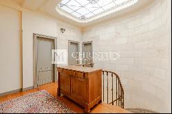 St Genes Bordeaux - Beautiful Mansion with garden, pool and parking