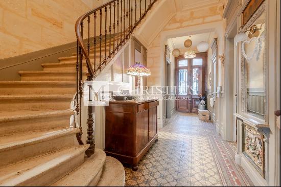 St Genes Bordeaux - Beautiful Mansion with garden, pool and parking