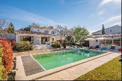 Cabrieres-d'Avignon - Charming villa in a residential area