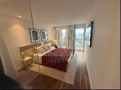 Cannes Croisette - 2 bedrooms with sea view