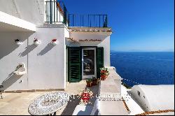 SEA VIEW HOUSE FOR SALE IN THE AMALFI COAST