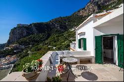 SEA VIEW HOUSE FOR SALE IN THE AMALFI COAST