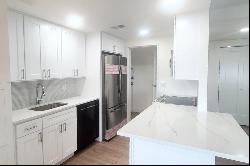 1600 Center Avenue, Unit #15I, Fort Lee, NJ 07024