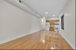 65 Summit Avenue, unit 305, Jersey City, NJ 07304