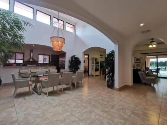 Beautiful Oceanfront Beach House!