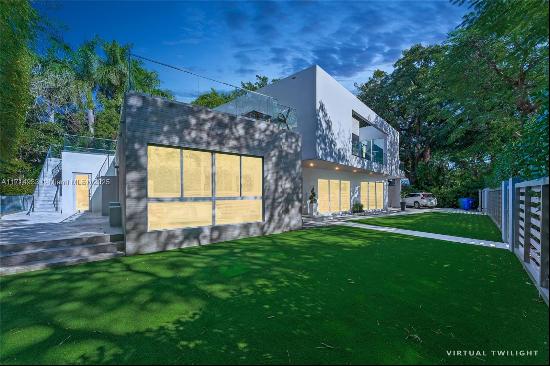 Discover Luxury Living in contemporary estate in South Coconut Grove the perfect blend of 