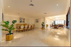 Stunning Furnished Penthouse on Palm Crescent