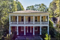 Spacious Antebellum-Style Home In Loganville!