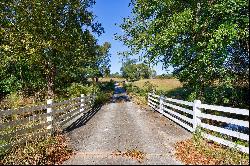 Spacious Antebellum-Style Home In Loganville!