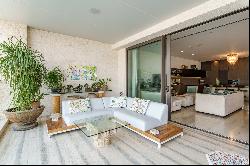 Exclusive, Luxurious 3-Bedroom Apartment in Volante