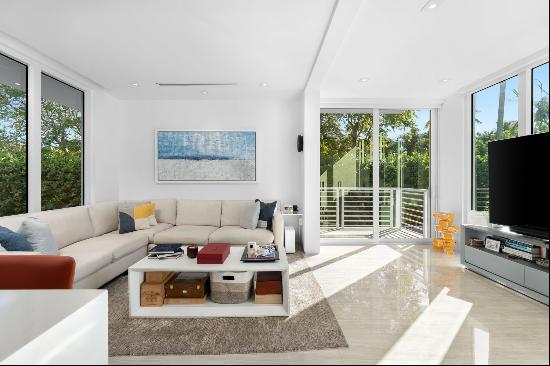 330 Fernwood Road,Key Biscayne, FL, 33149